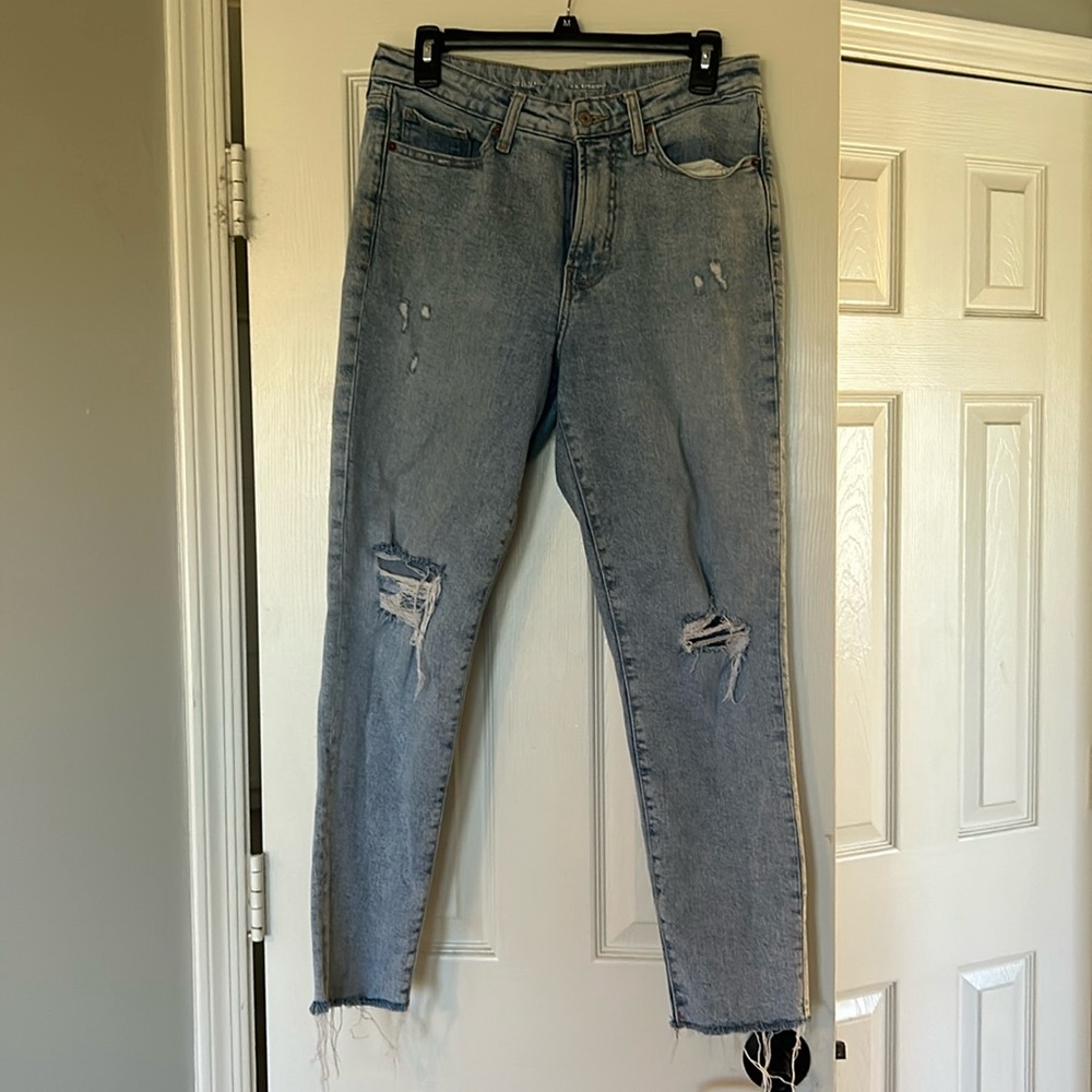 Old navy o.g. High rise straight jeans size 6!